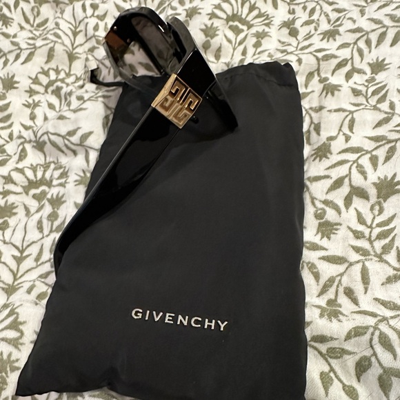Givenchy Sunglasses - Picture 1 of 4